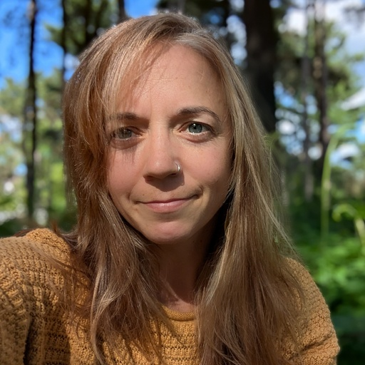 Rebeka Lawrence-Gomez